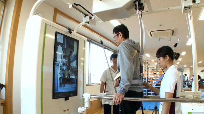 Toyota to Launch Rehabilitation Robot Rental Service in Japan